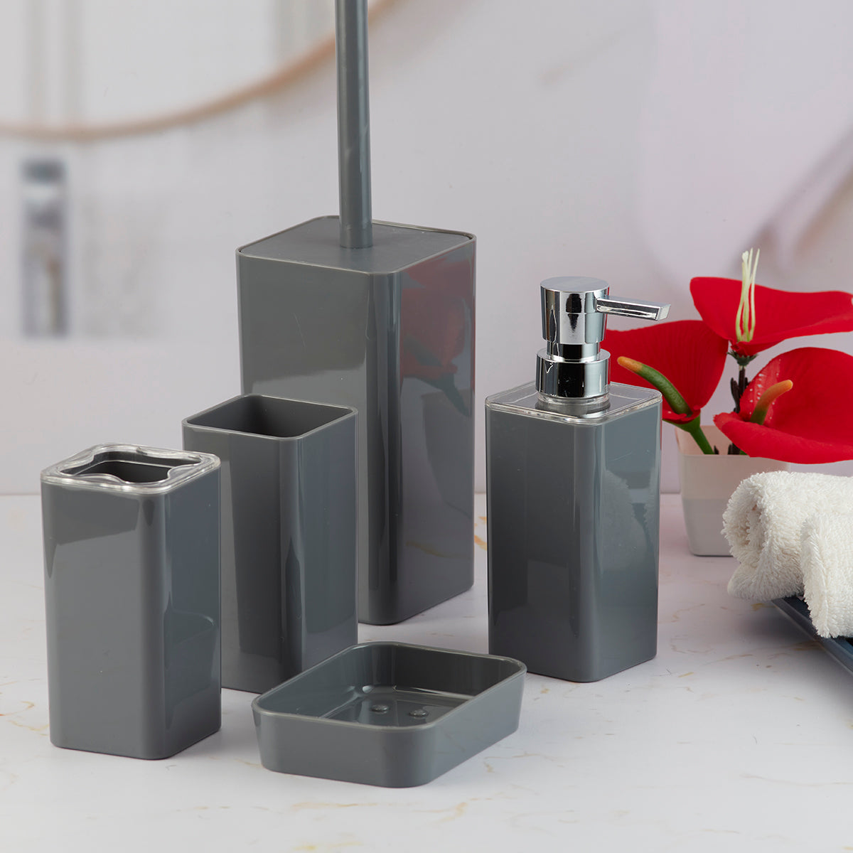 Acrylic Bathroom Accessories Set of 5 Bath Set with Soap Dispenser (10026)