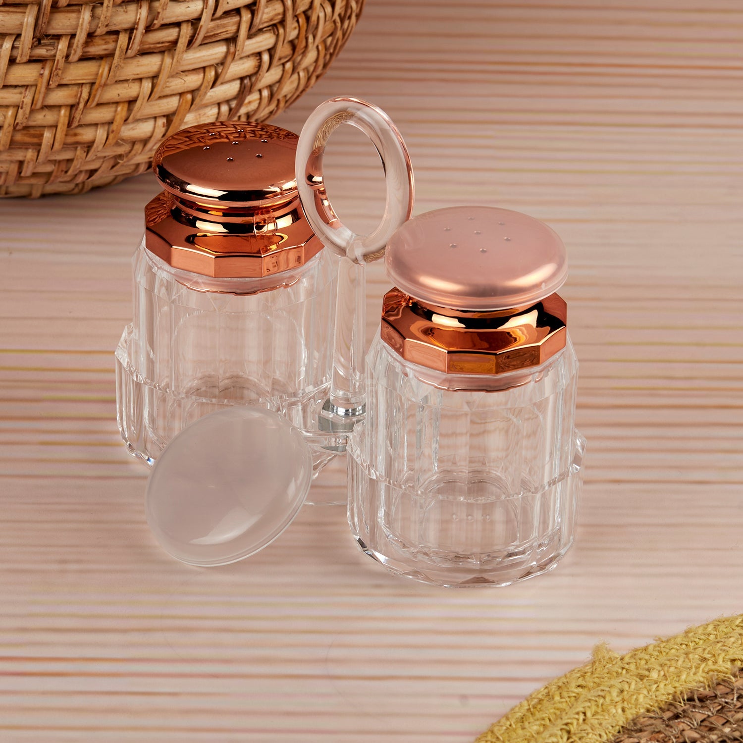 Acrylic Salt and Pepper Shakers Set with tray for Dining Table (10708)