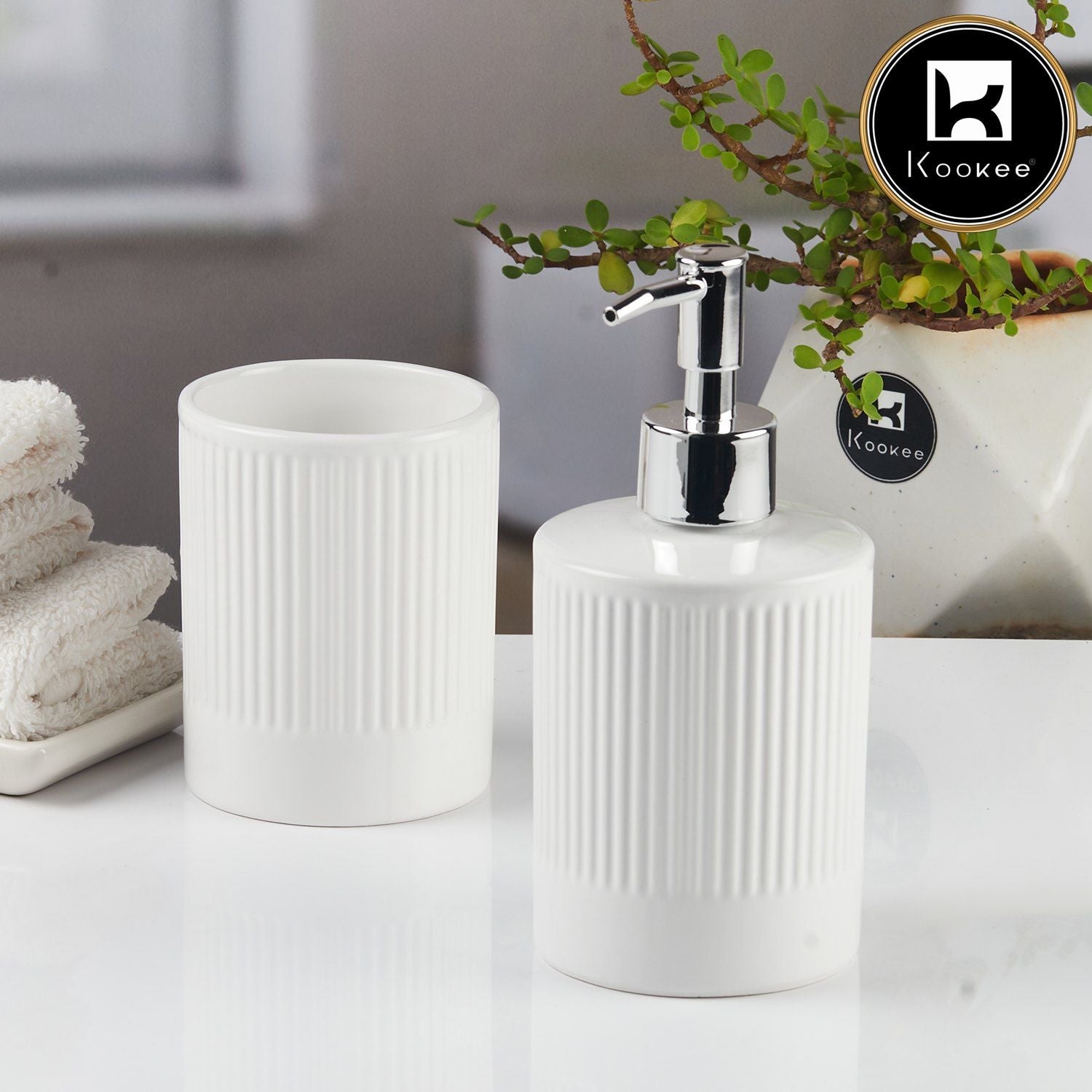 Ceramic Bathroom Set of 2 with Soap Dispenser (9716)