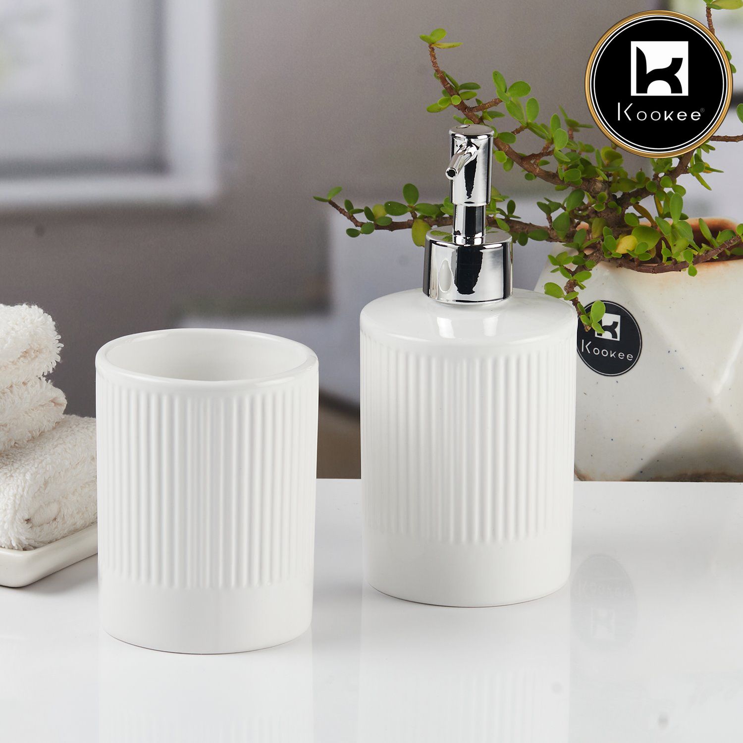 Ceramic Bathroom Set of 2 with Soap Dispenser (9716)