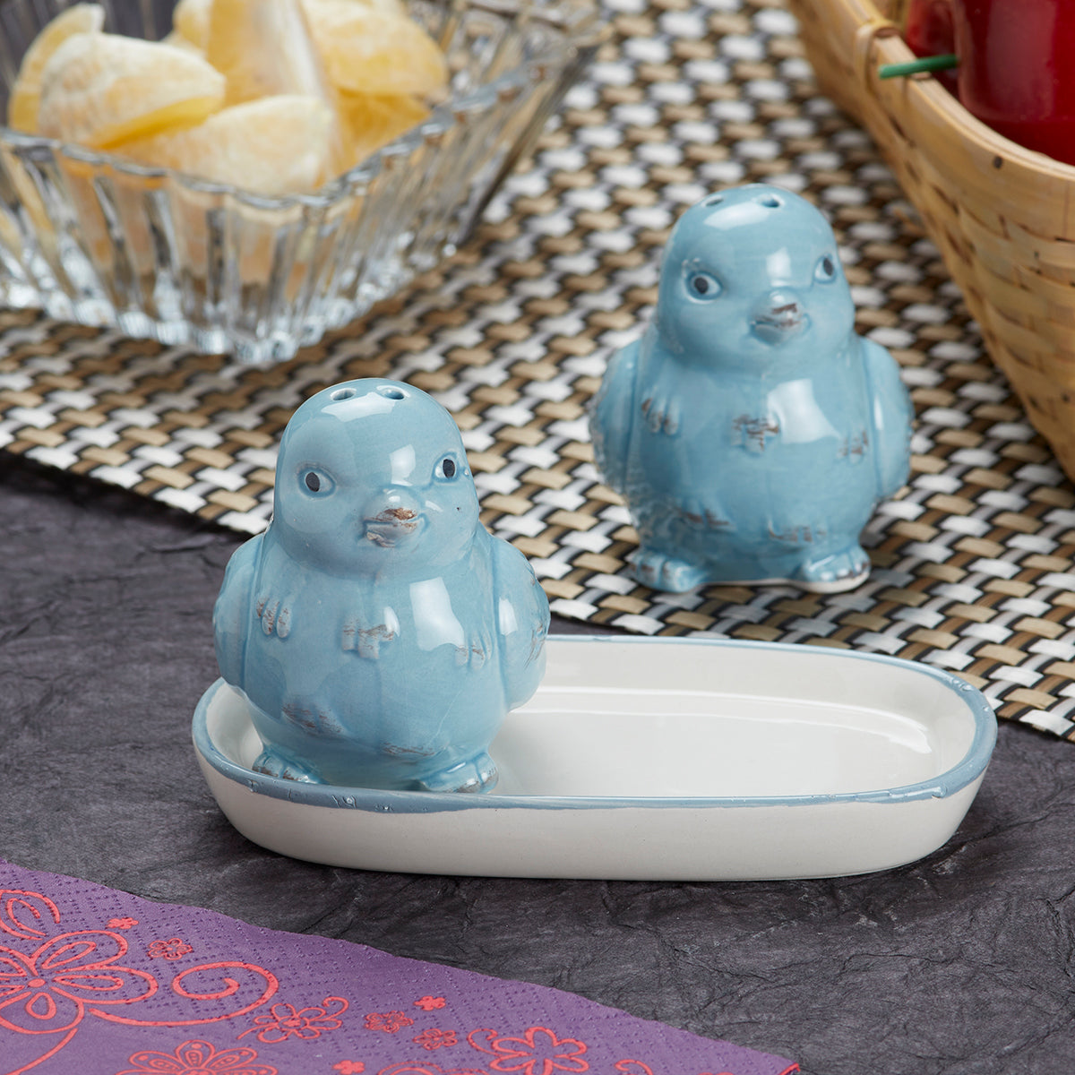 Ceramic Salt Pepper Container Set with tray for Dining Table (9975)