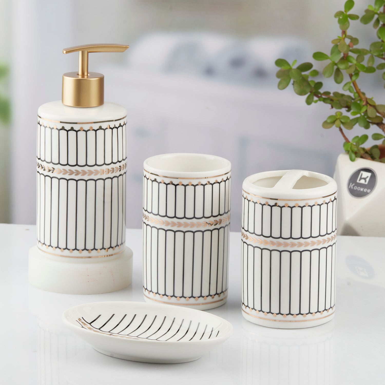 Ceramic Bathroom Accessories Set of 4 Bath Set with Soap Dispenser (10084)