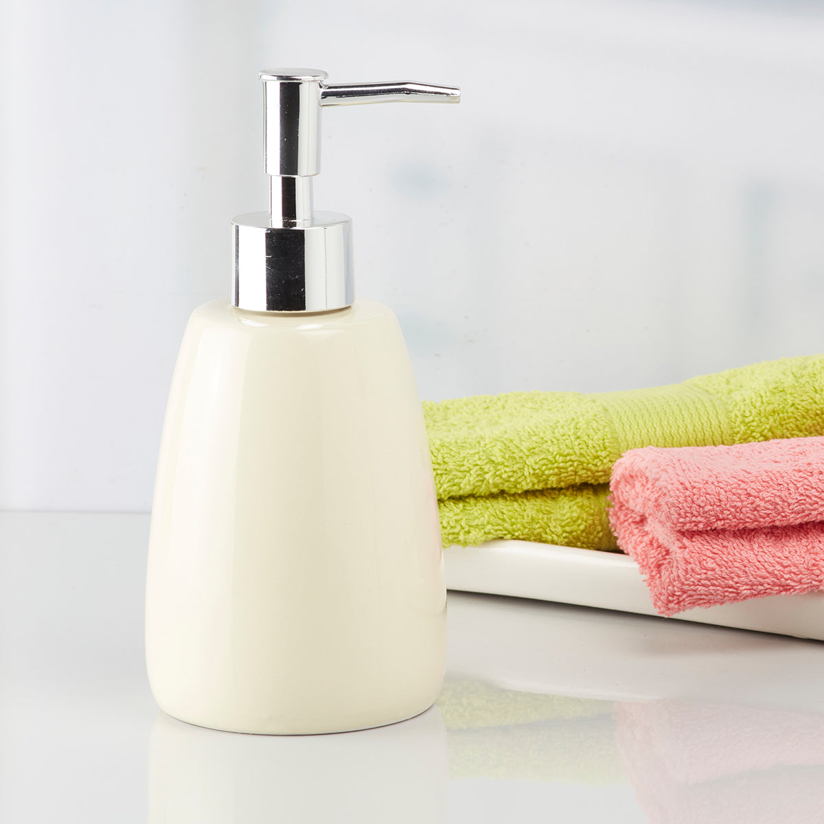 Ceramic Soap Dispenser handwash Pump for Bathroom, Set of 1, Red (5989)
