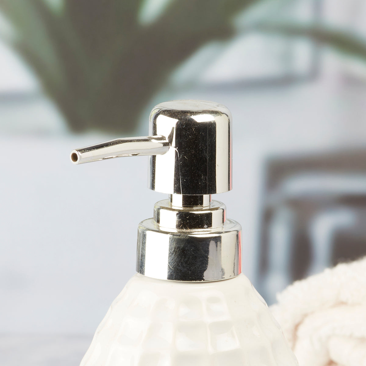 Ceramic Soap Dispenser handwash Pump for Bathroom, Set of 1, White (7634)
