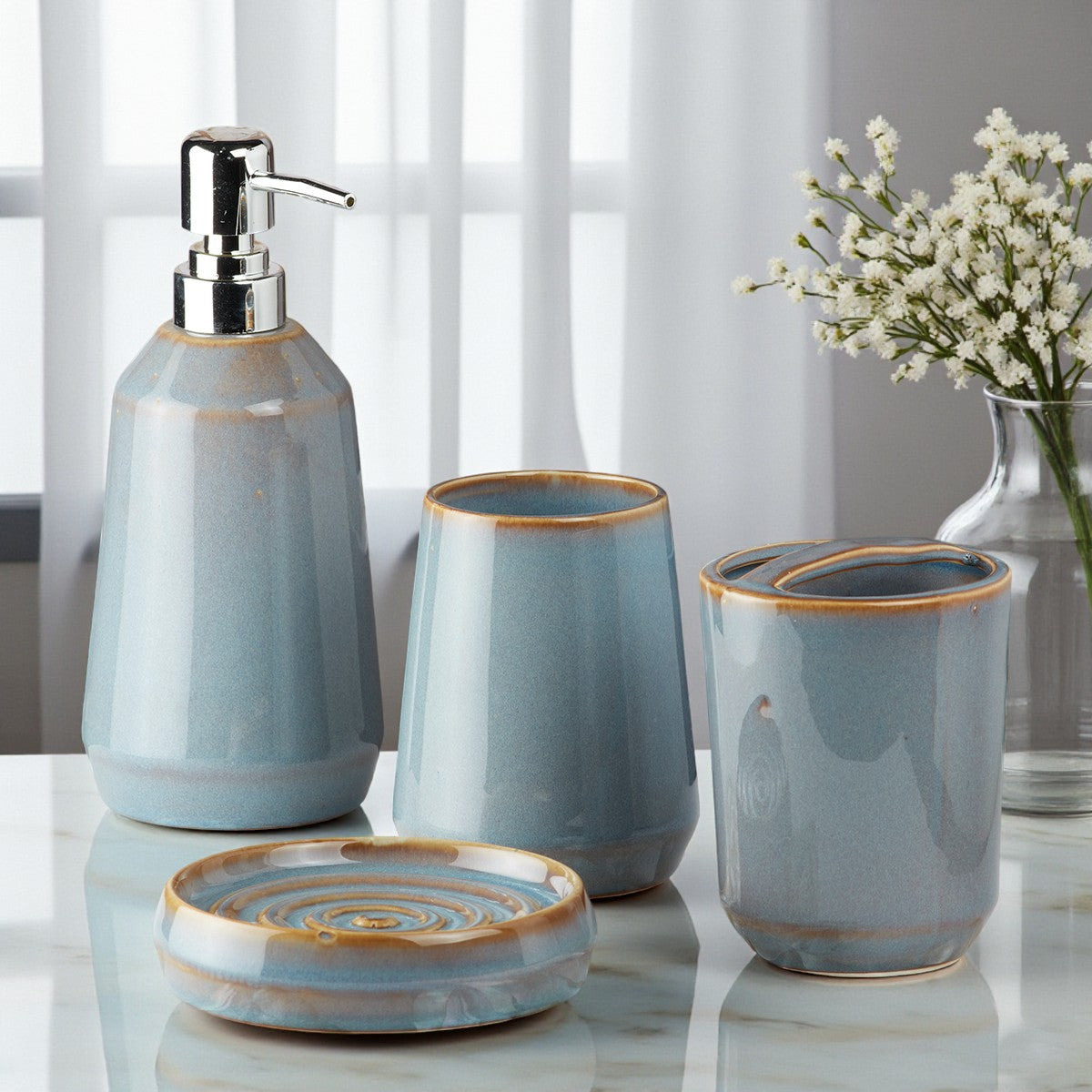 Ceramic Bathroom Set of 4 with Soap Dispenser (7714)