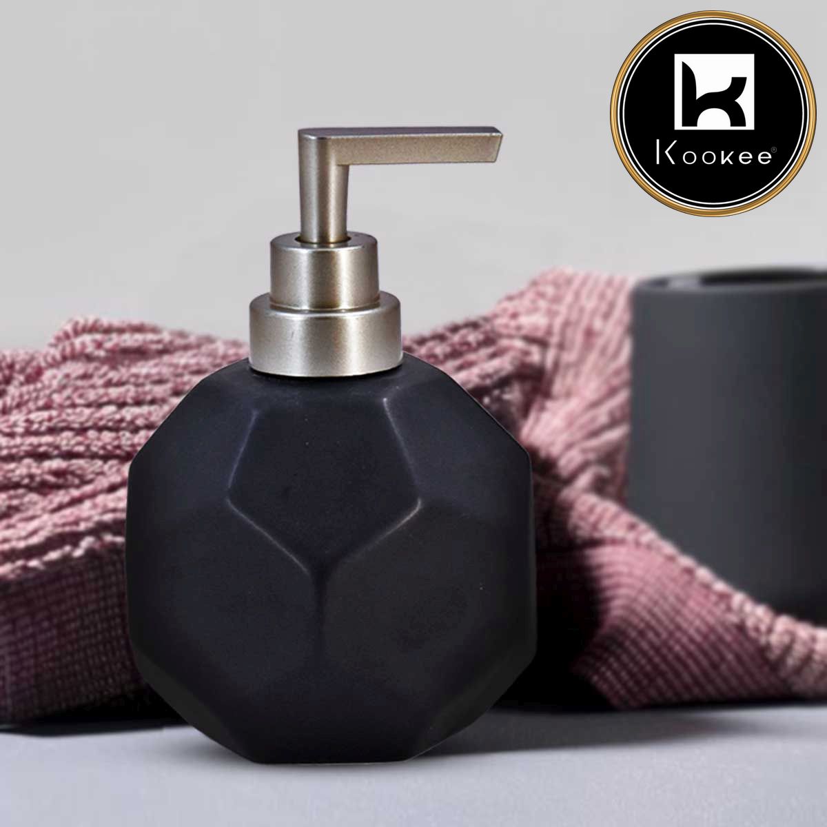 Kookee Ceramic Soap Dispensers, Black, ART08021