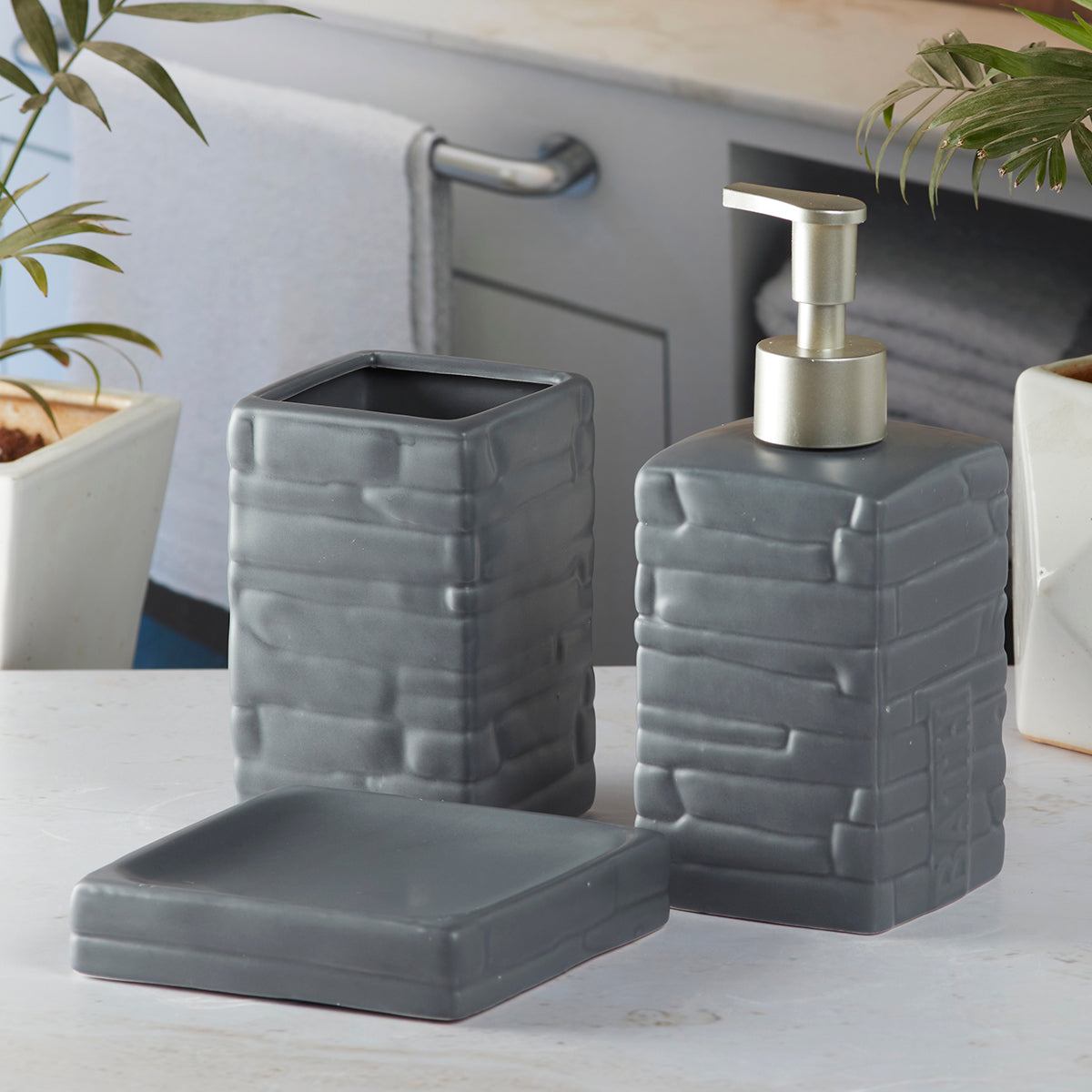 Ceramic Bathroom Accessories Set of 3 with Soap Dispenser (8060)