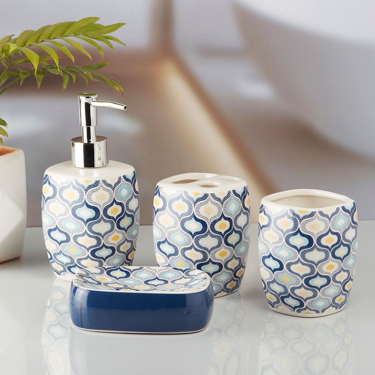 Ceramic Bathroom Set of 4 with Soap Dispenser (8068)