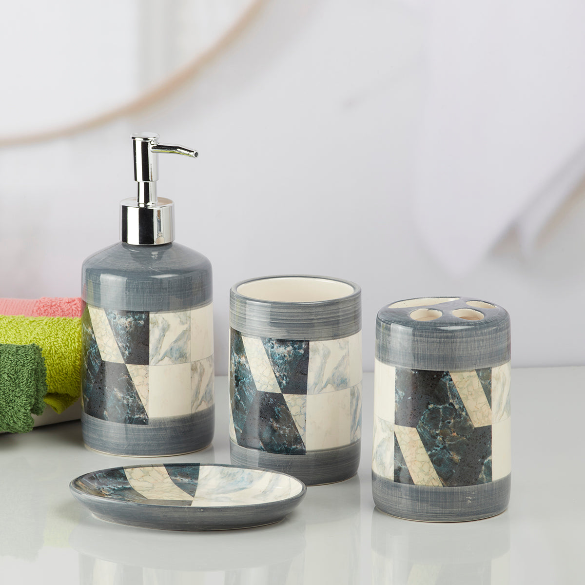 Ceramic Bathroom Set of 4 with Soap Dispenser (8114)