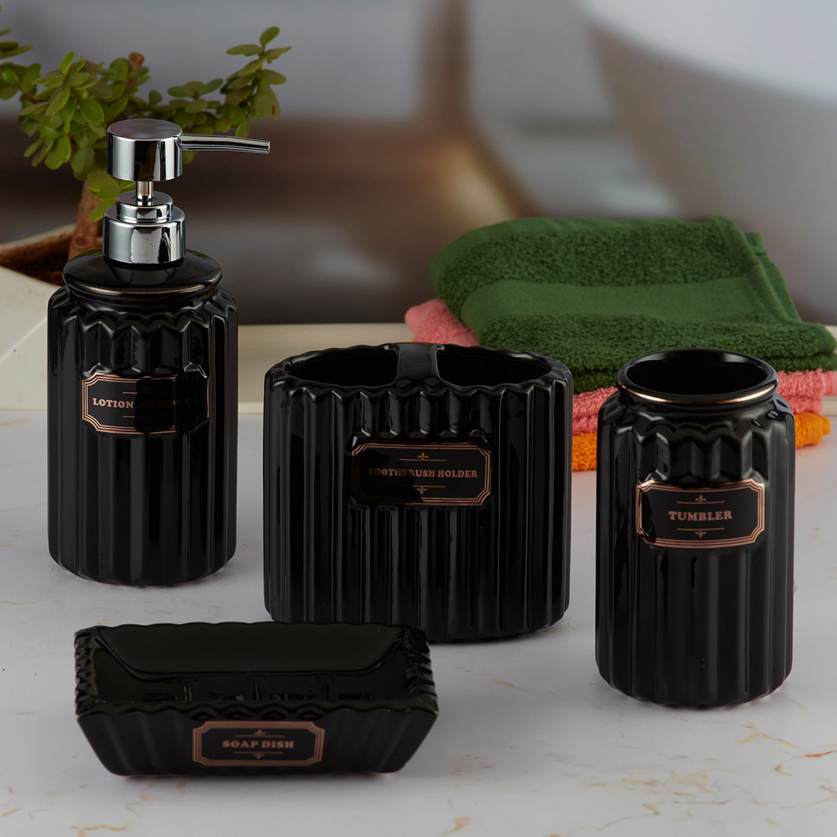 Ceramic Bathroom Accessories Set of 4 Bath Set with Soap Dispenser (8187)