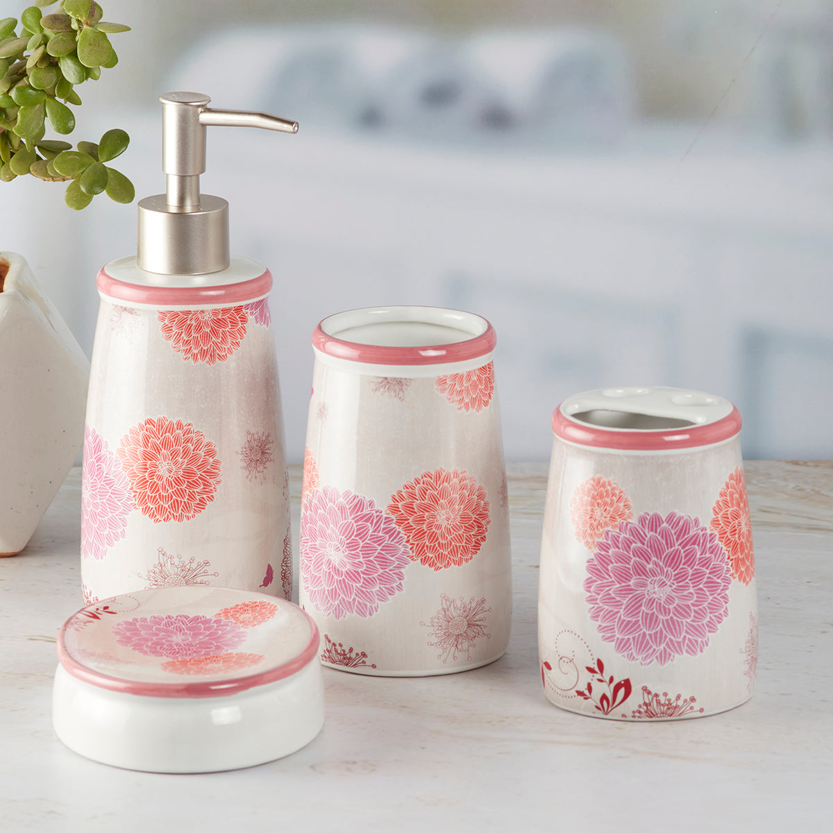 Ceramic Bathroom Accessories Set of 4 Bath Set with Soap Dispenser (8290)
