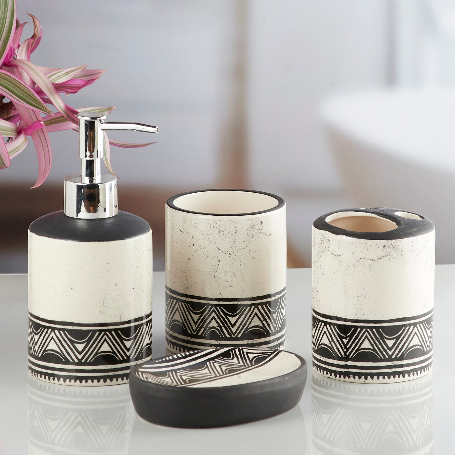 Ceramic Bathroom Accessories Set of 4 with Soap Dispenser (8474)