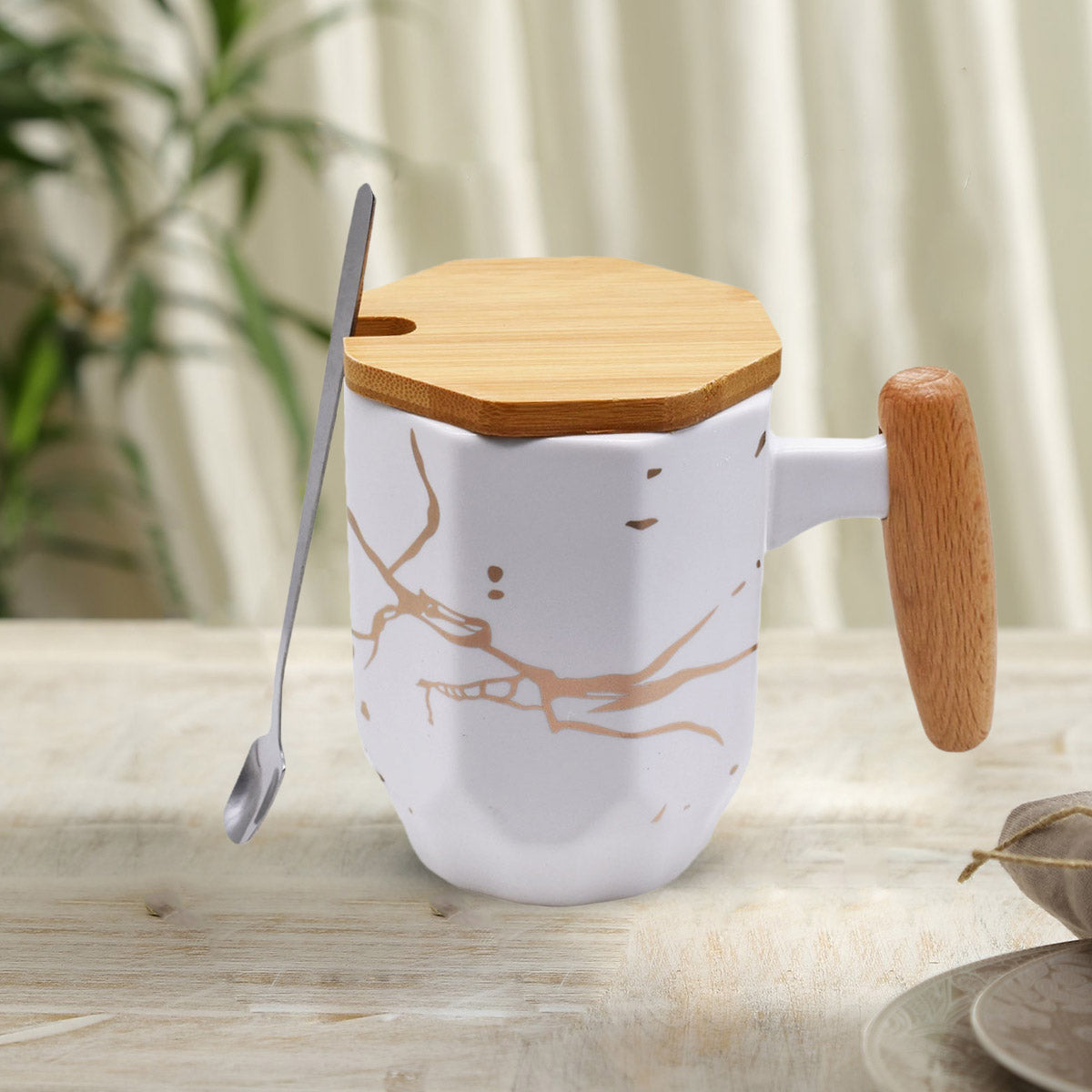 Fancy Ceramic Coffee or Tea Mug with Lid and Handle with Spoon (8544)