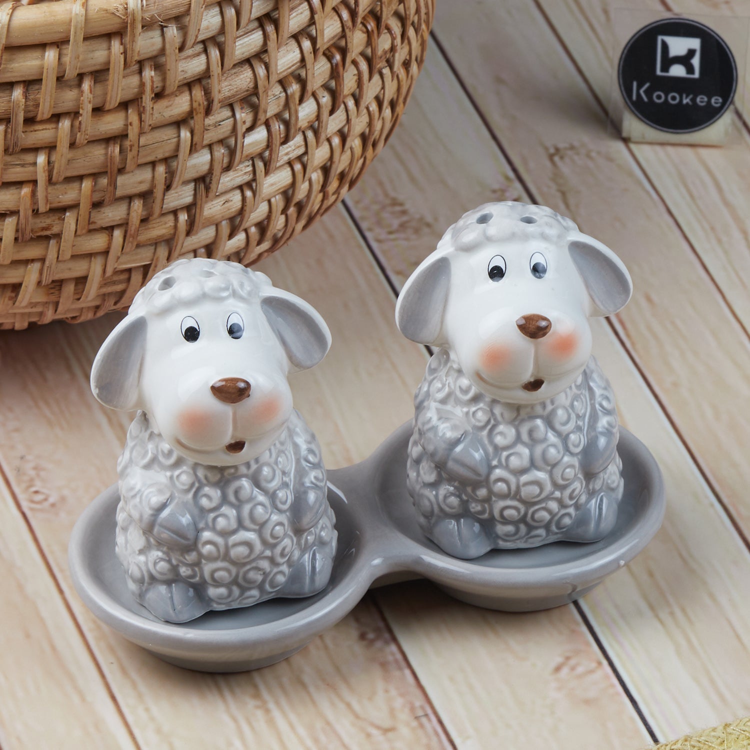 Ceramic Salt and Pepper Set with tray, Sheep Design, Pink (8561)