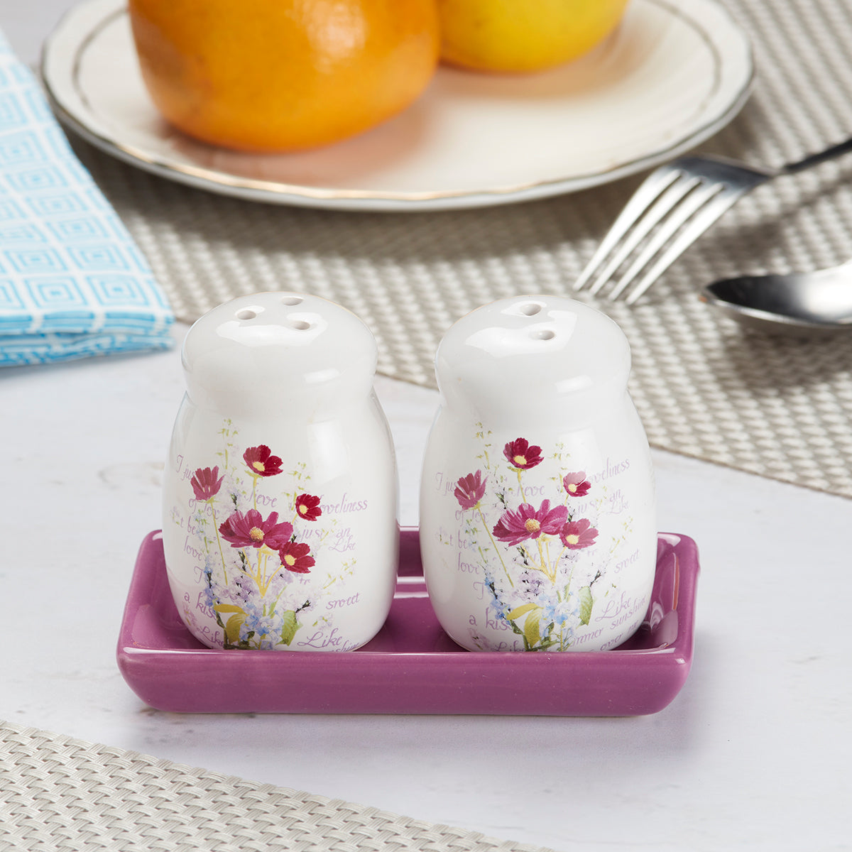 Ceramic Salt and Pepper Set with tray, Printed Design, White (8590)