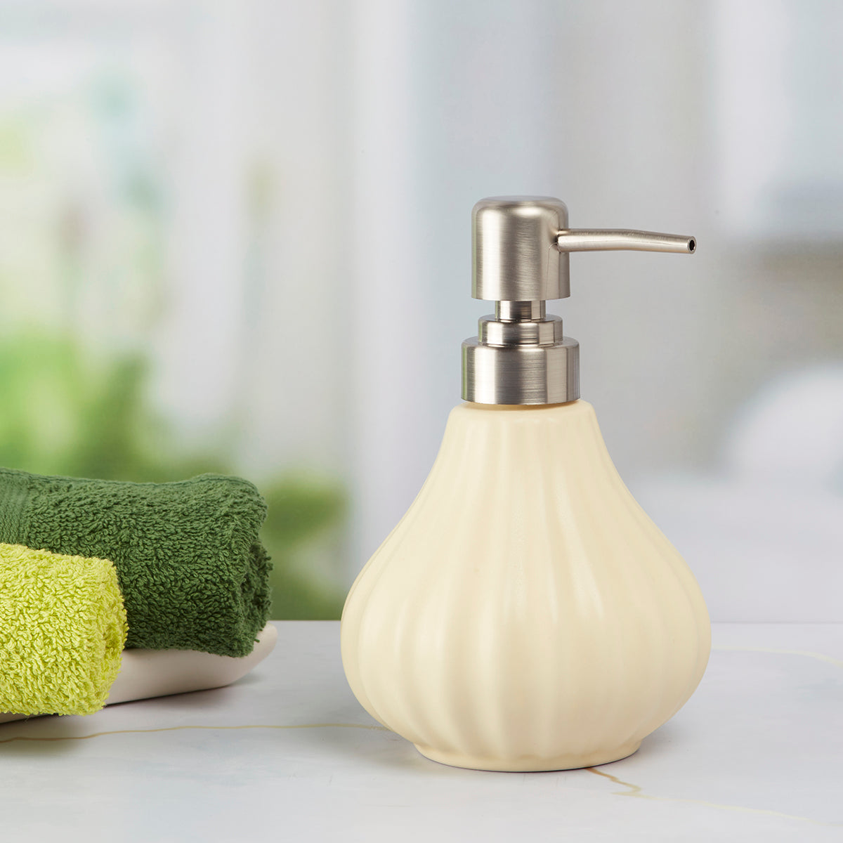 Kookee Ceramic Soap Dispenser for Bathroom handwash, refillable pump bottle for Kitchen hand wash basin, Set of 1, Cream (8645)