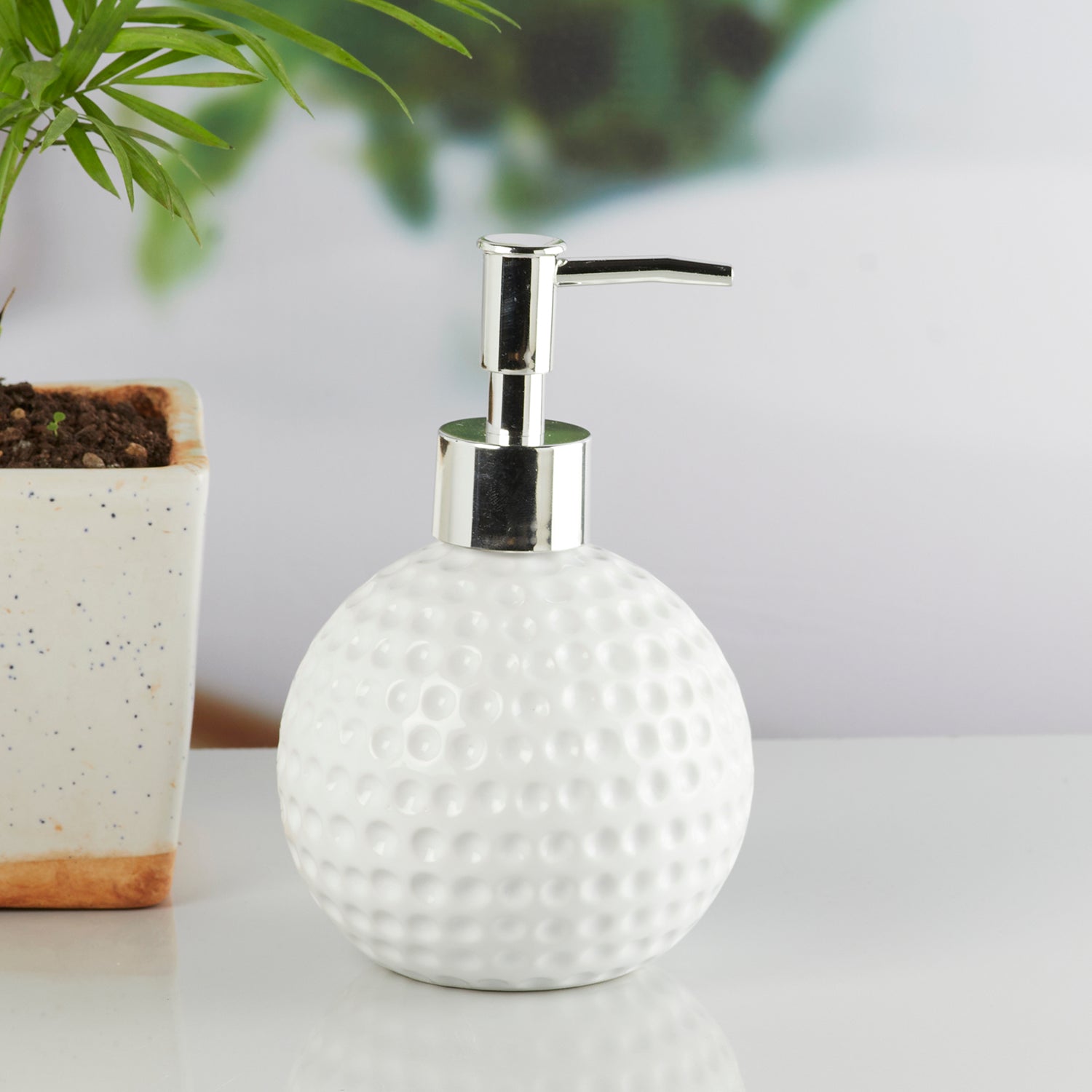 Kookee Ceramic Soap Dispenser for Bathroom handwash, refillable pump bottle for Kitchen hand wash basin, Set of 1, White (8653)