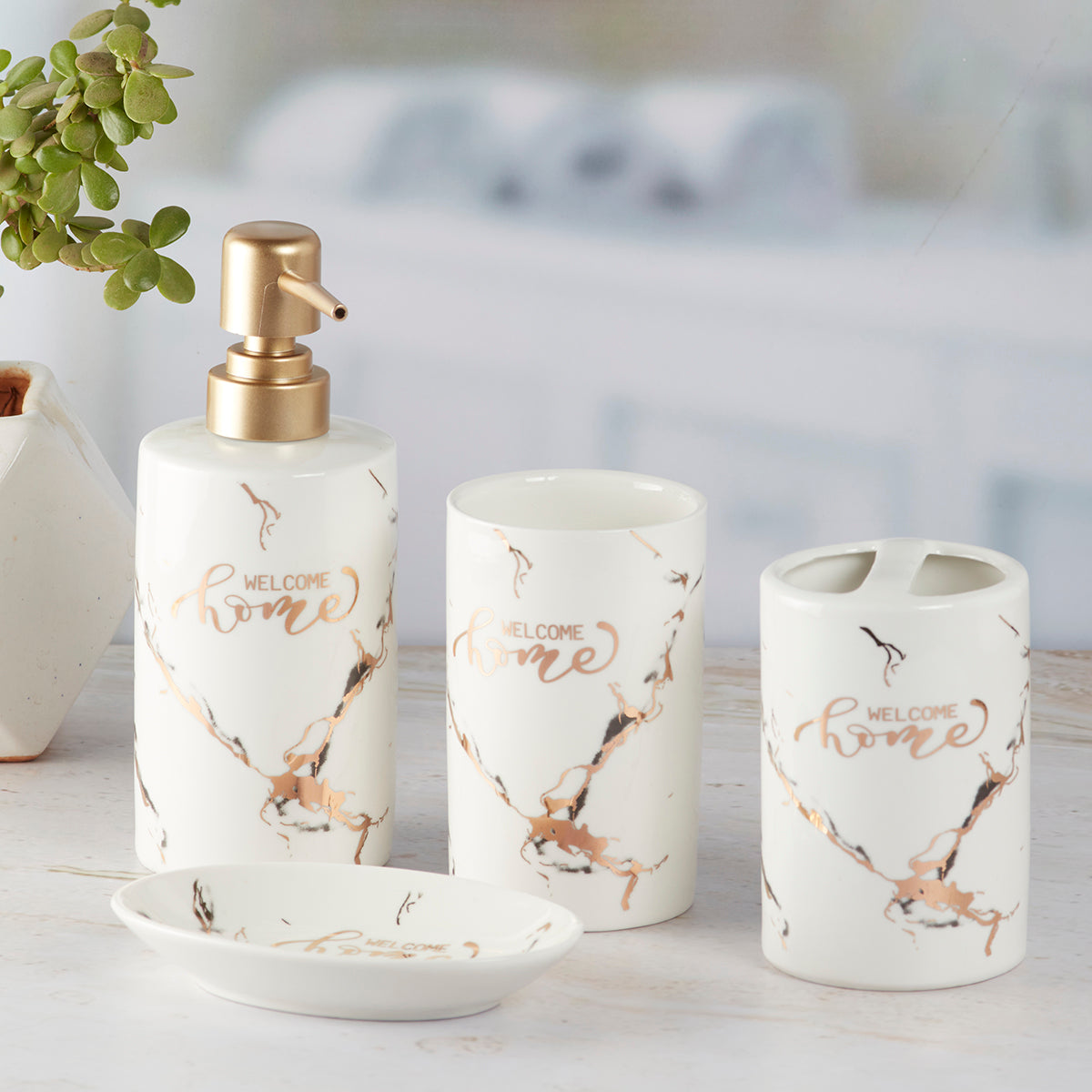 Ceramic Bathroom Accessories Set of 4 Bath Set with Soap Dispenser (9490)