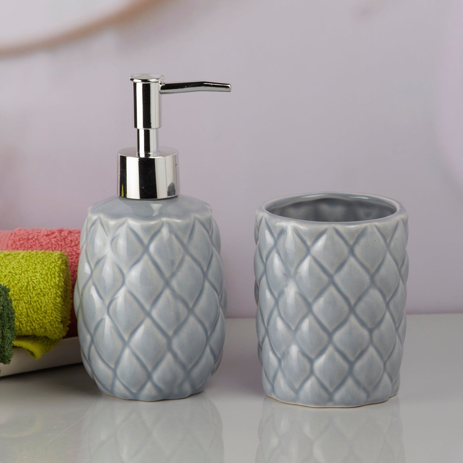 Ceramic Bathroom Accessories Set of 2 with Soap Dispenser (9604)