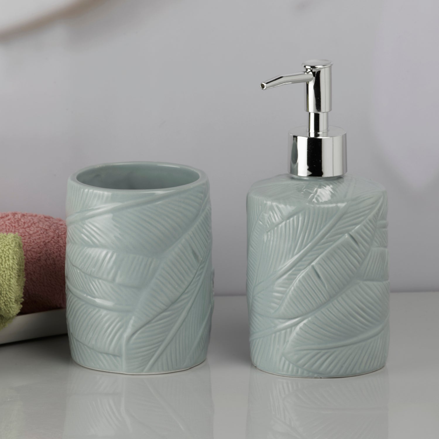 Ceramic Bathroom Set of 2 with Soap Dispenser (9610)