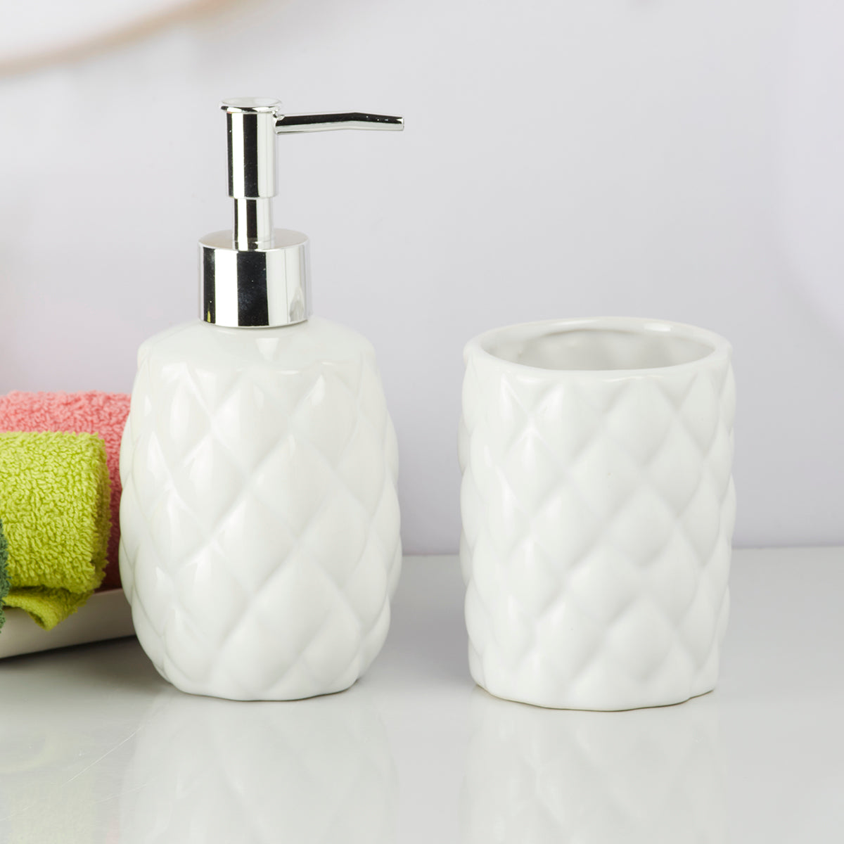 Ceramic Bathroom Accessories Set of 2 with Soap Dispenser (9604)