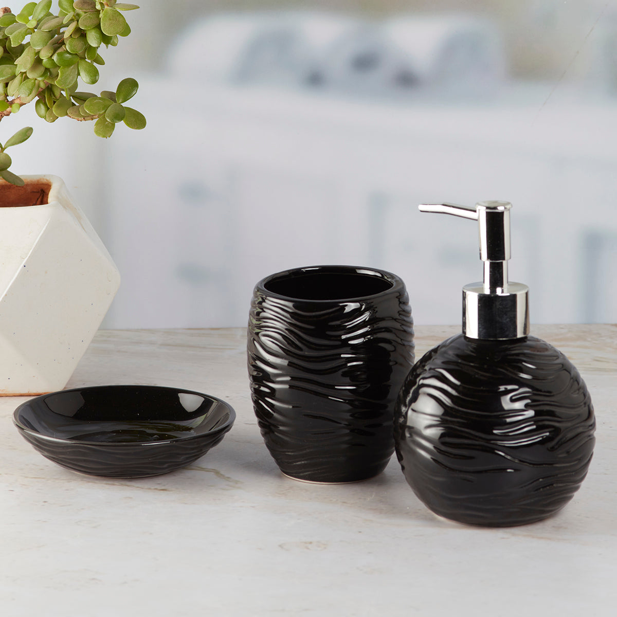 Ceramic Bathroom Accessories Set of 3 Bath Set with Soap Dispenser (9614)