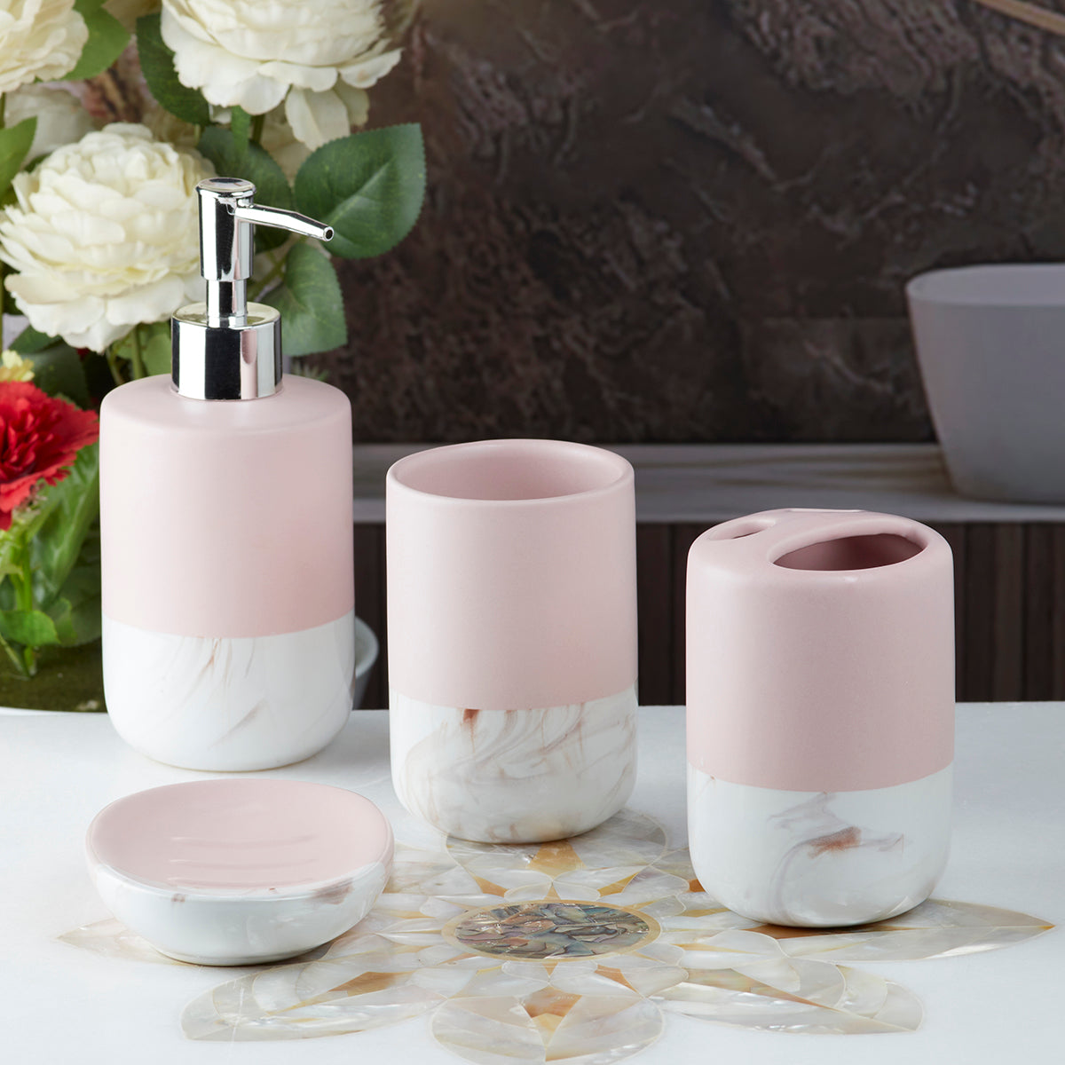 Ceramic Bathroom Accessories Set of 4 Bath Set with Soap Dispenser (9634)