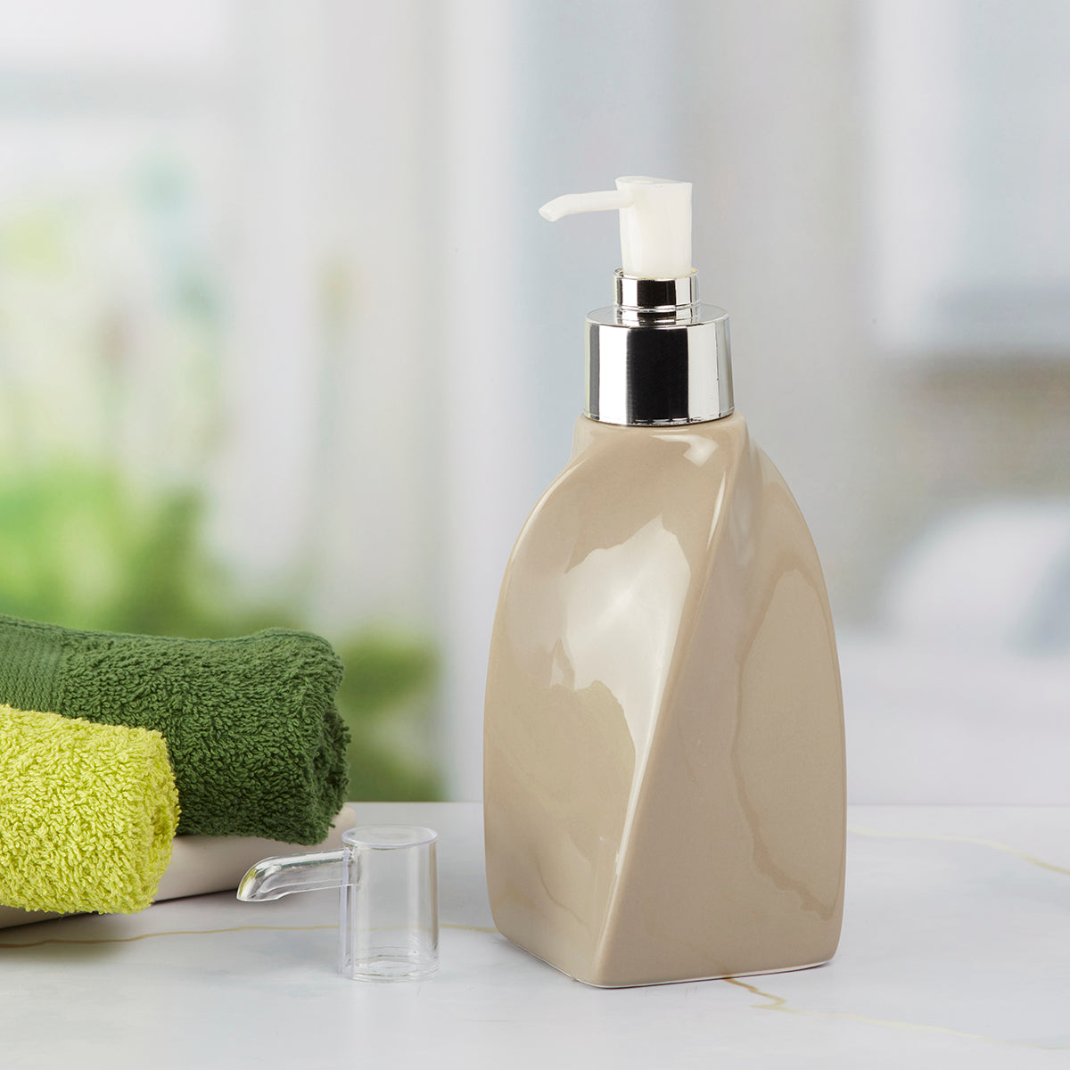 Kookee Ceramic Soap Dispenser for Bathroom handwash, refillable pump bottle for Kitchen hand wash basin, Set of 1, Fawn (9658)