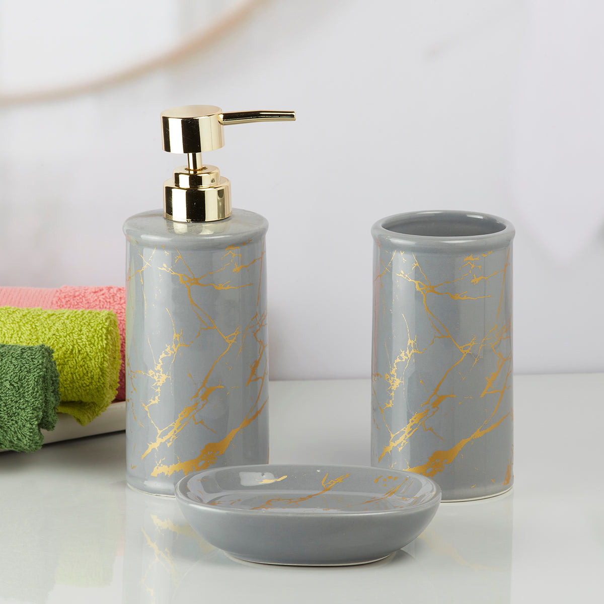 Ceramic Bathroom Accessories Set of 3 with Soap Dispenser (9728)