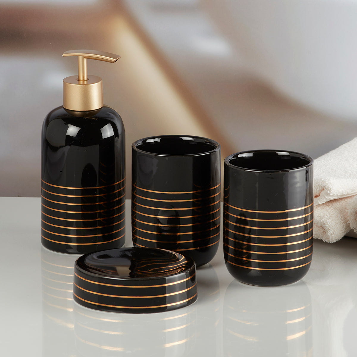 Ceramic Bathroom Set of 4 with Soap Dispenser (9736)