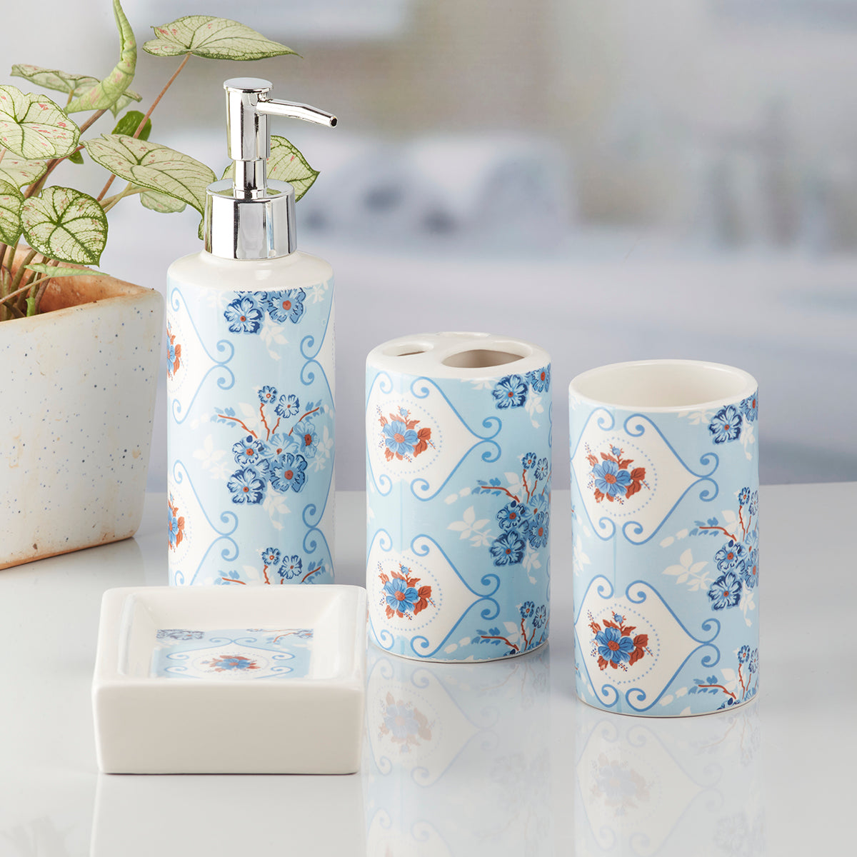 Ceramic Bathroom Set of 4 with Soap Dispenser (9761)