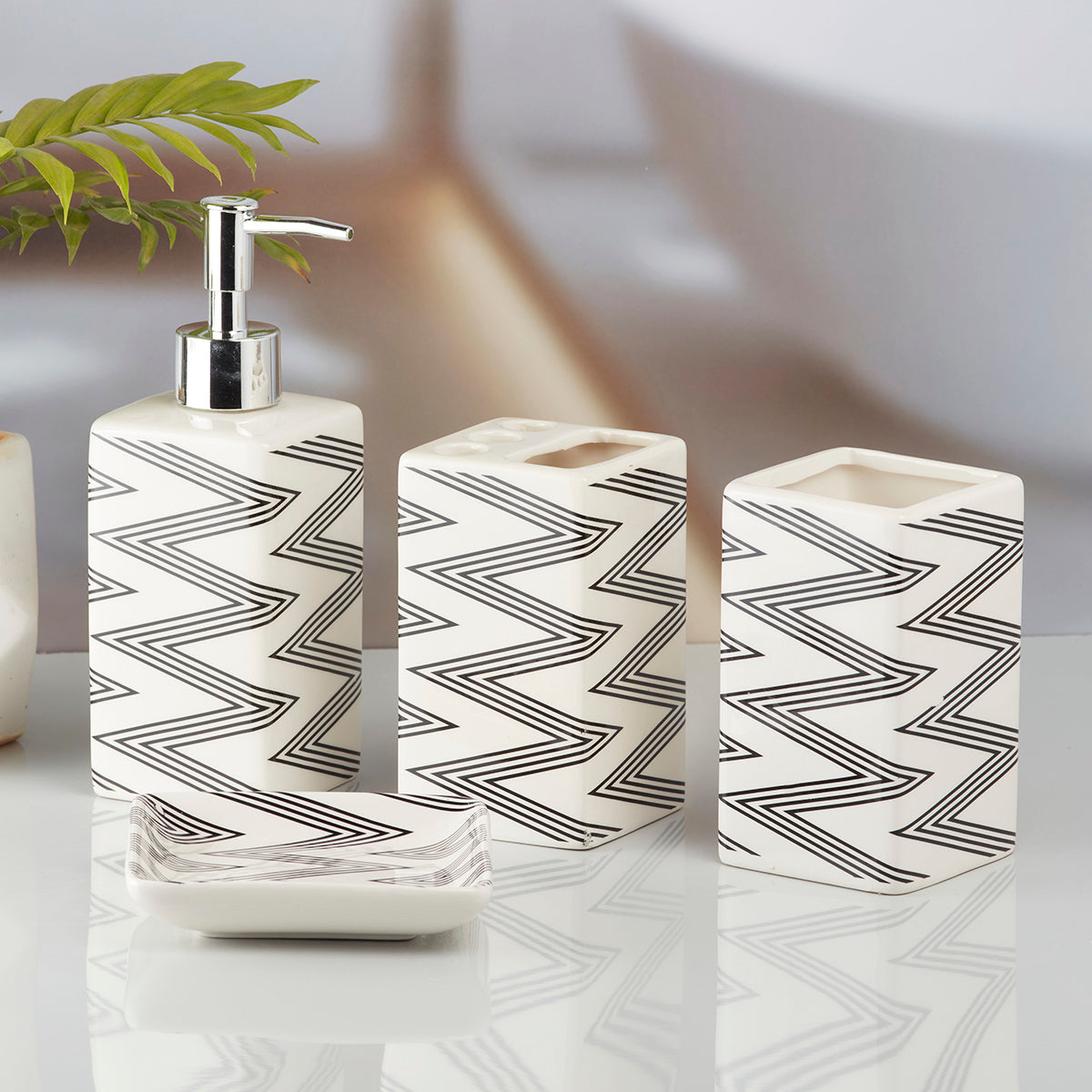 Ceramic Bathroom Set of 4 with Soap Dispenser (9843)