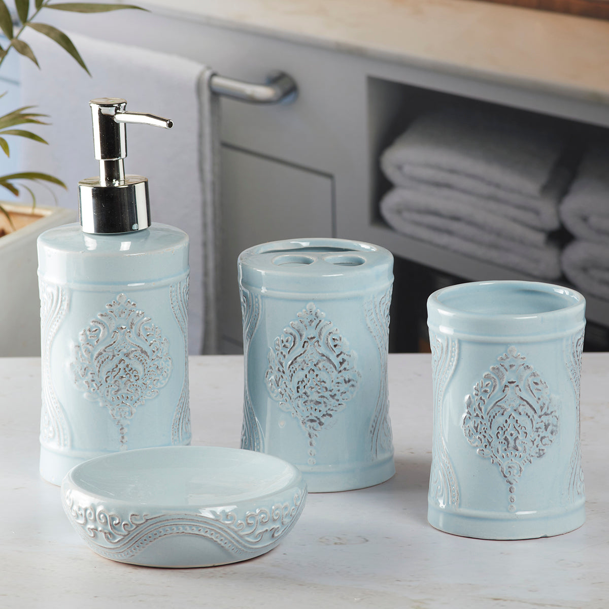 Ceramic Bathroom Set of 4 with Soap Dispenser (9872)