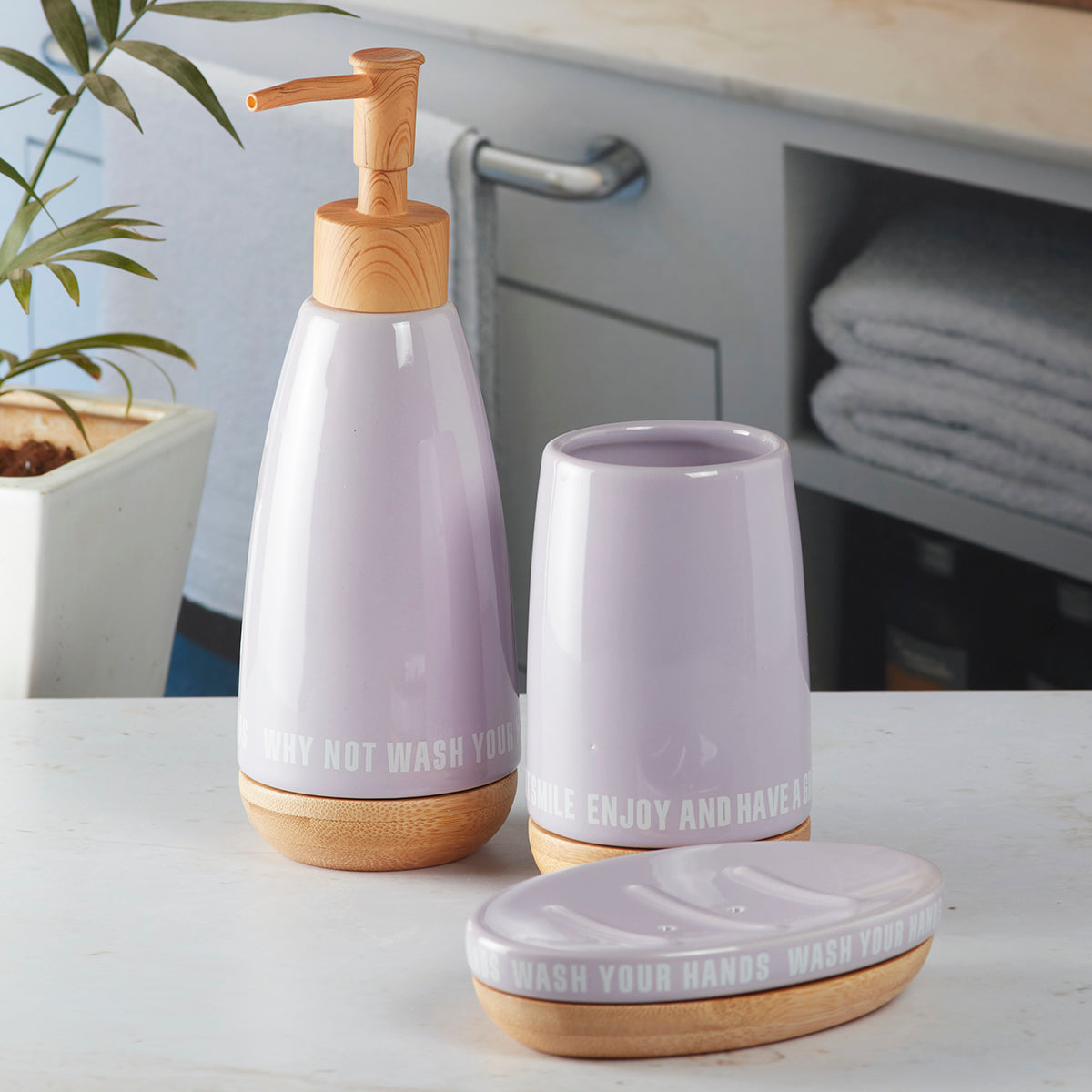 Ceramic Bathroom Set of 3 with Soap Dispenser (9882)