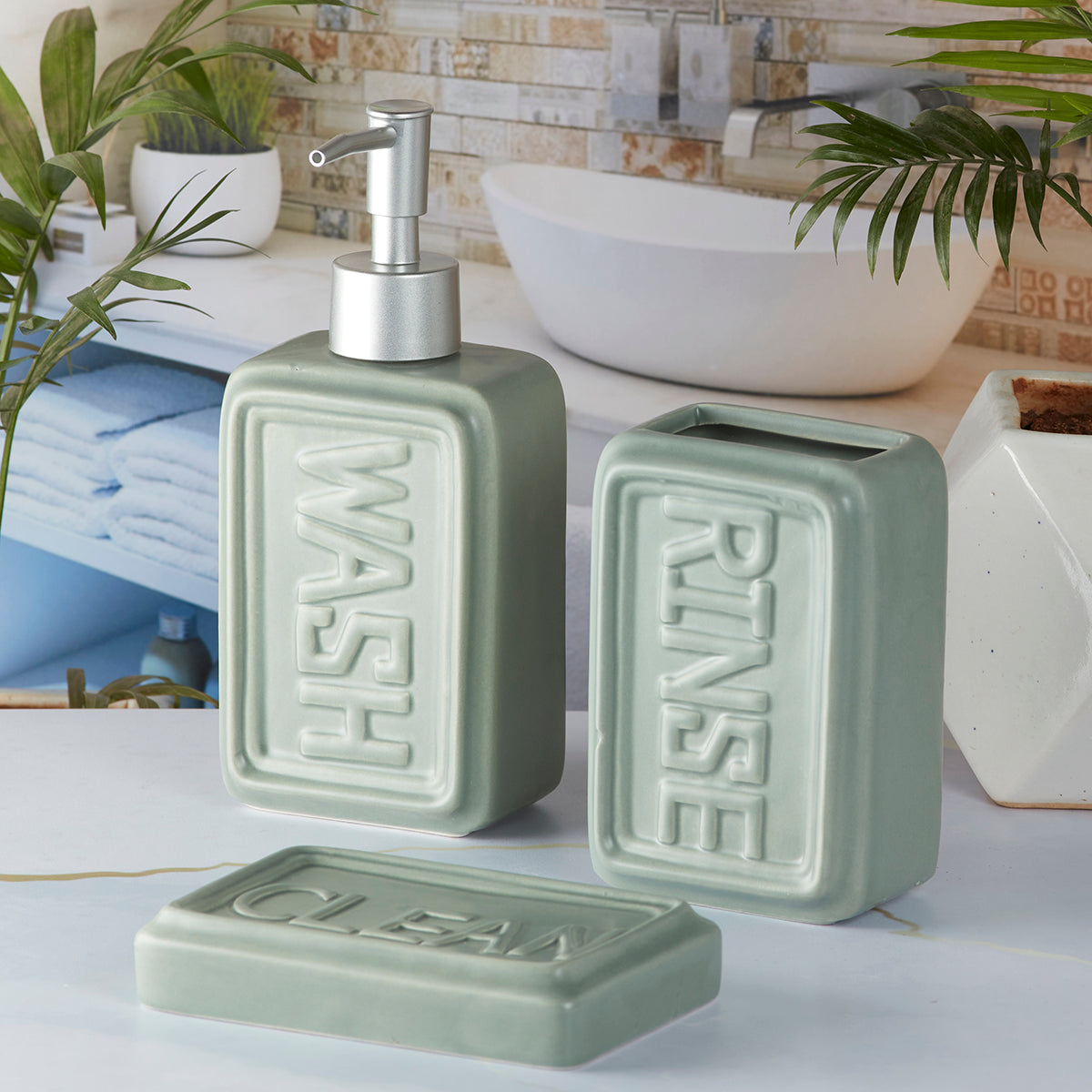 Ceramic Bathroom Set of 3 with Soap Dispenser (9890)