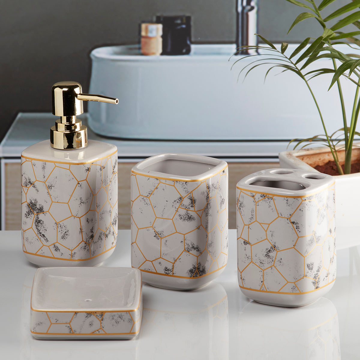 Ceramic Bathroom Accessories Set of 4 Bath Set with Soap Dispenser (9897)