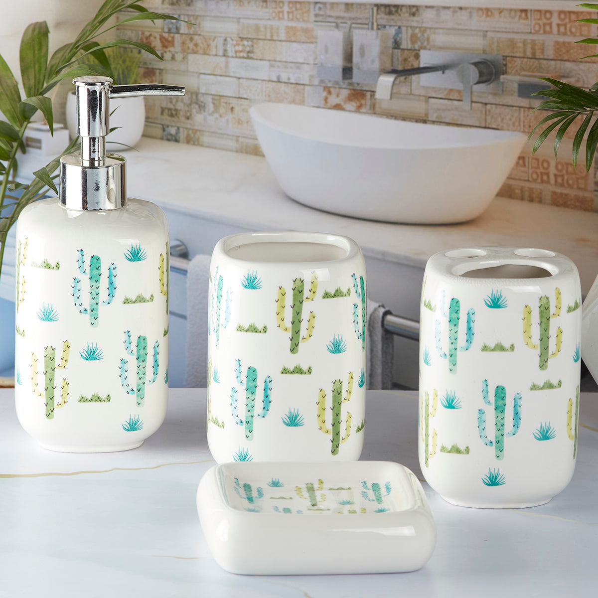 Ceramic Bathroom Set of 4 with Soap Dispenser (10455)