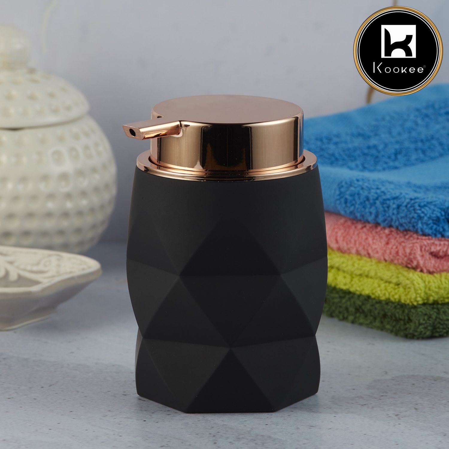 Kookee Acrylic Soap Dispensers, Black, ART09905