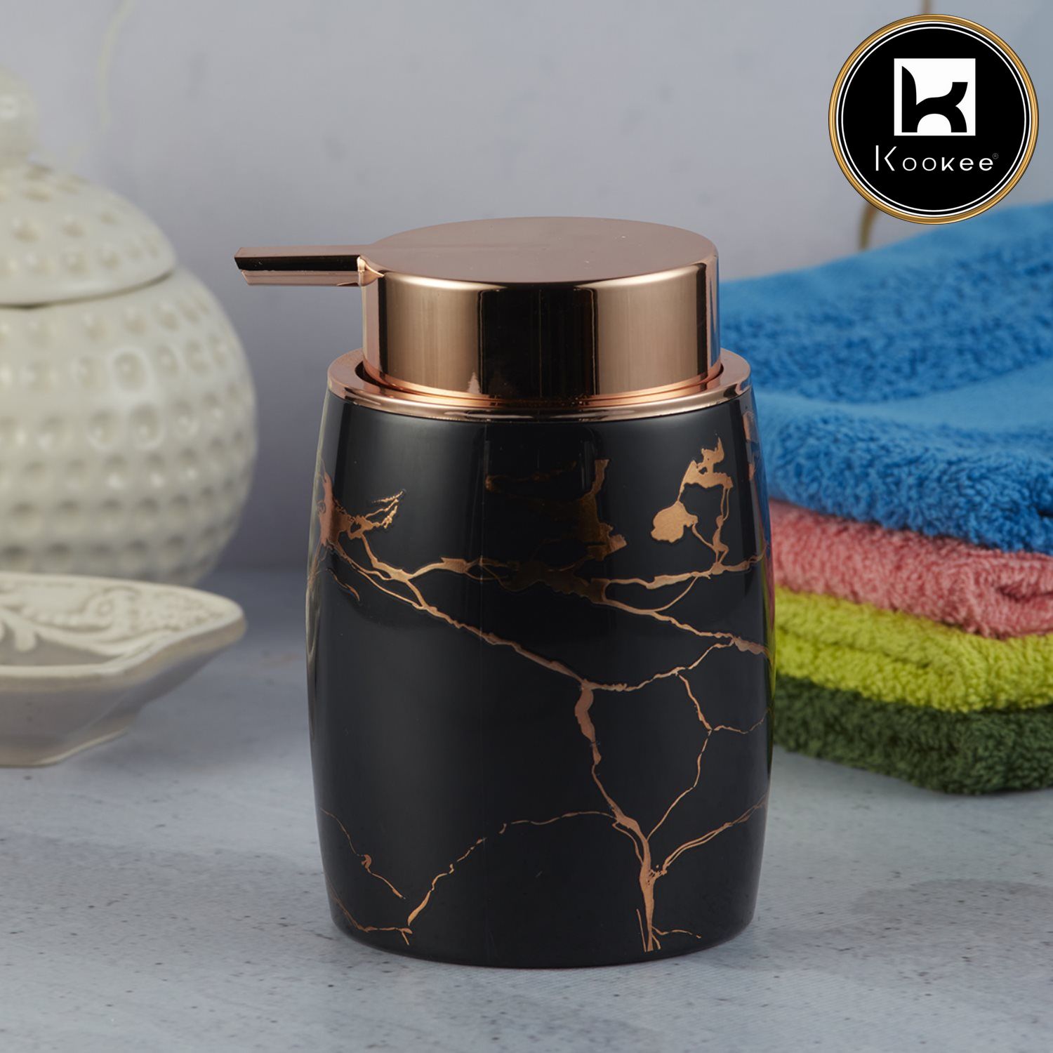 Kookee Acrylic Soap Dispensers, Black, ART09990