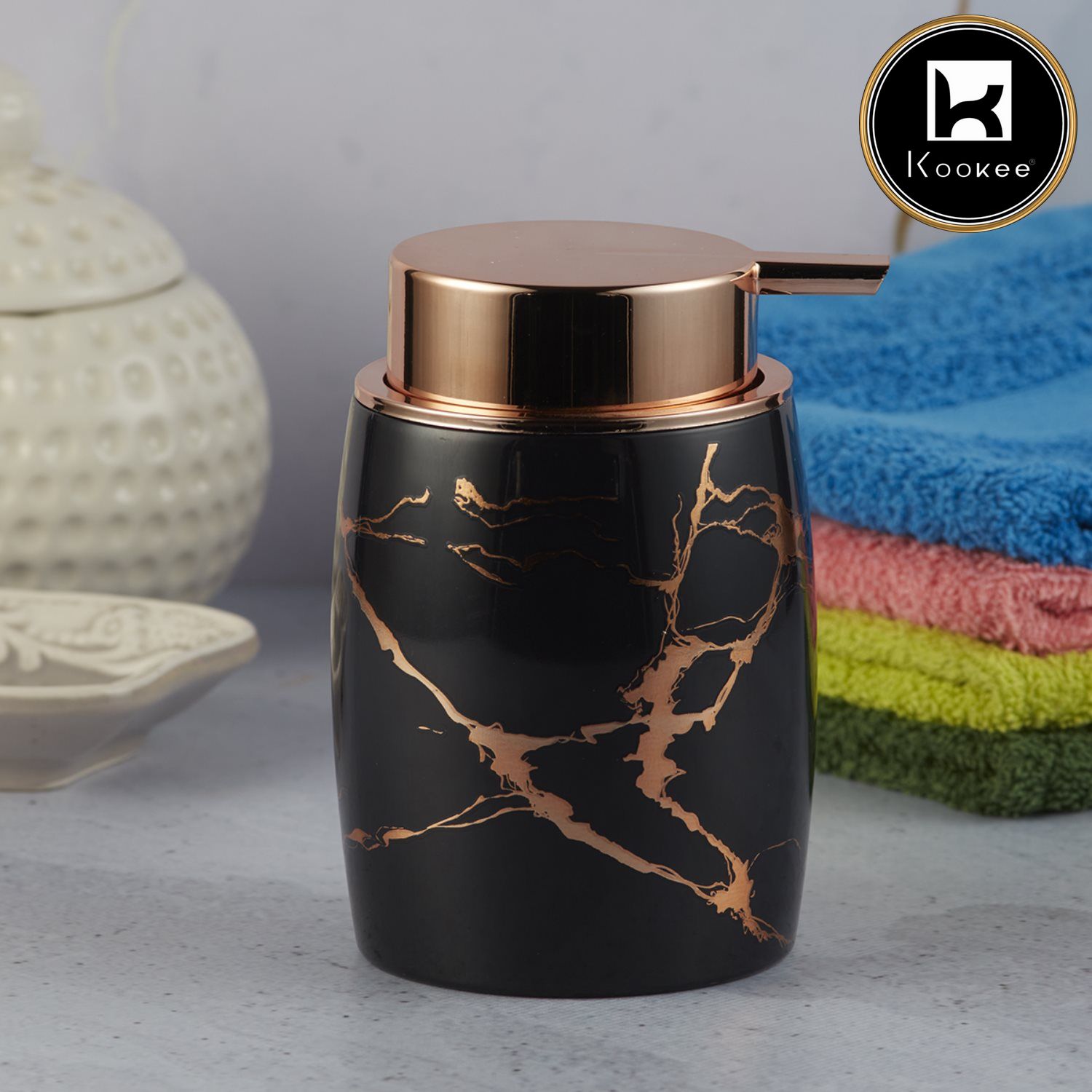 Kookee Acrylic Soap Dispensers, Black, ART09990