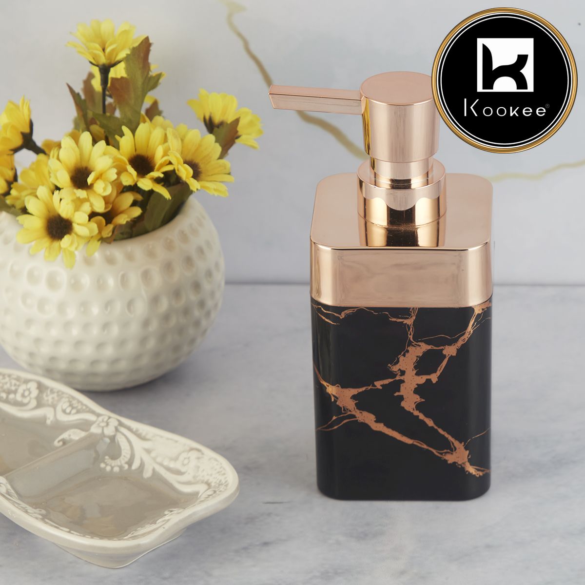 Kookee Acrylic Soap Dispensers, Black, ART09996