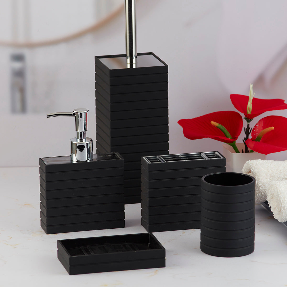 Acrylic Bathroom Accessories Set of 5 Bath Set with Soap Dispenser (10036)