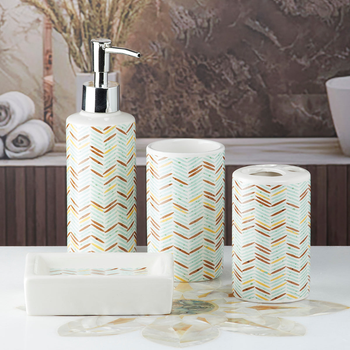 Ceramic Bathroom Accessories Set of 4 Bath Set with Soap Dispenser (10056)
