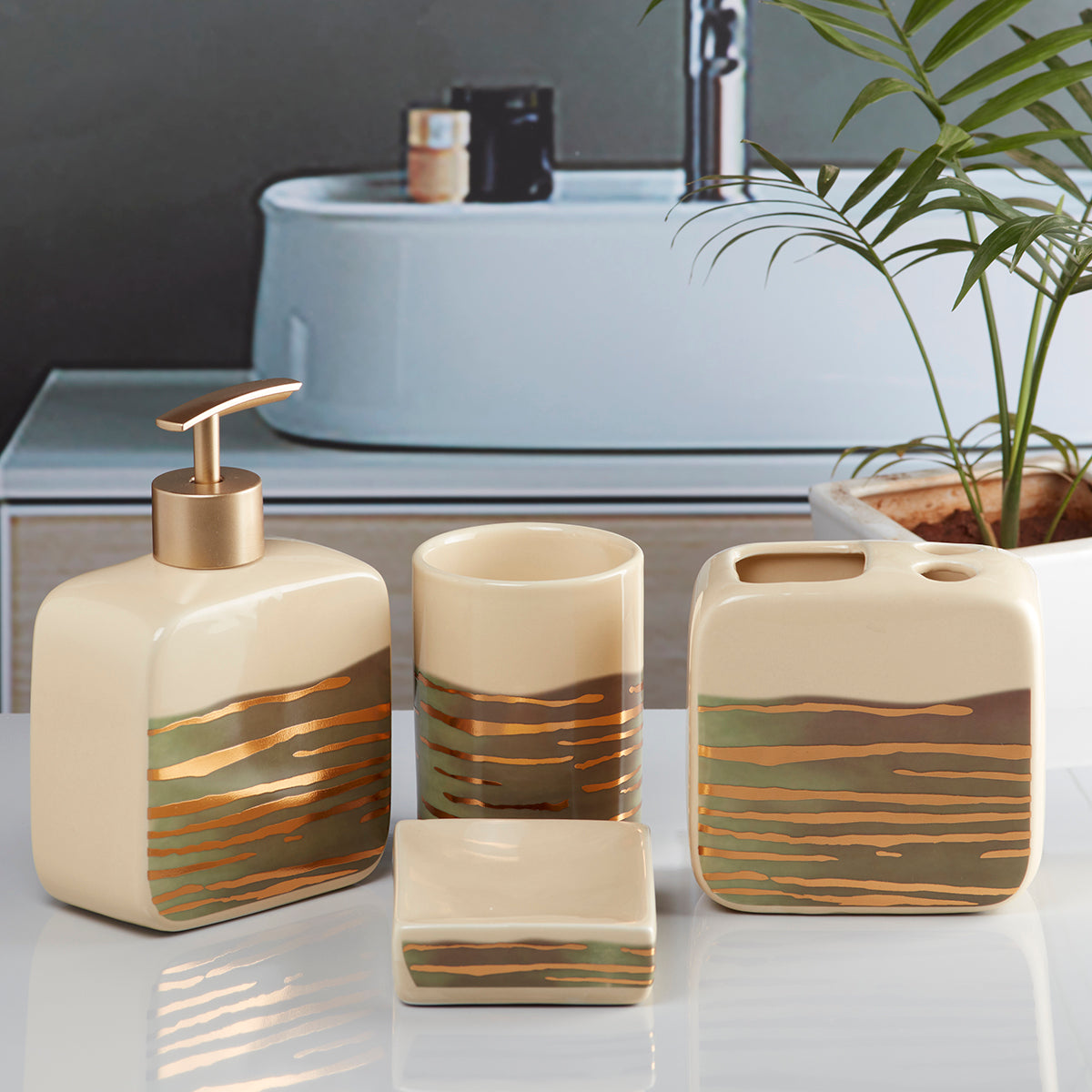 Ceramic Bathroom Set of 4 with Soap Dispenser (10074)