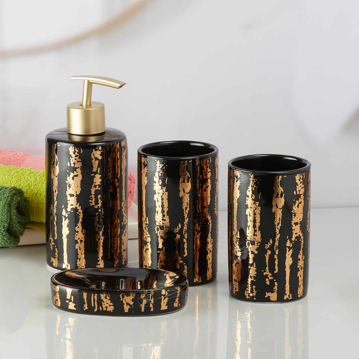 Ceramic Bathroom Accessories Set of 4 Bath Set with Soap Dispenser (10077)