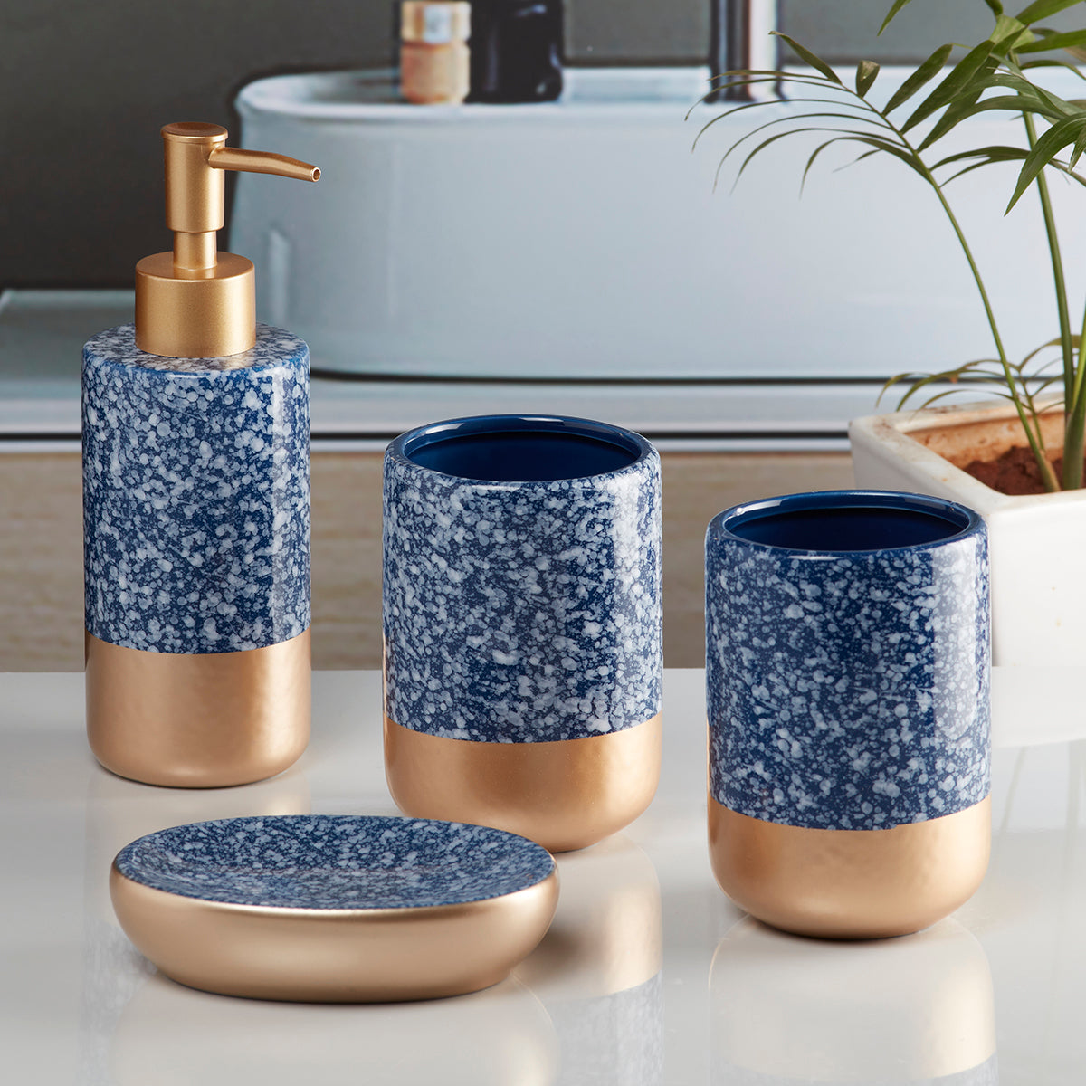 Ceramic Bathroom Set of 4 with Soap Dispenser (9632)