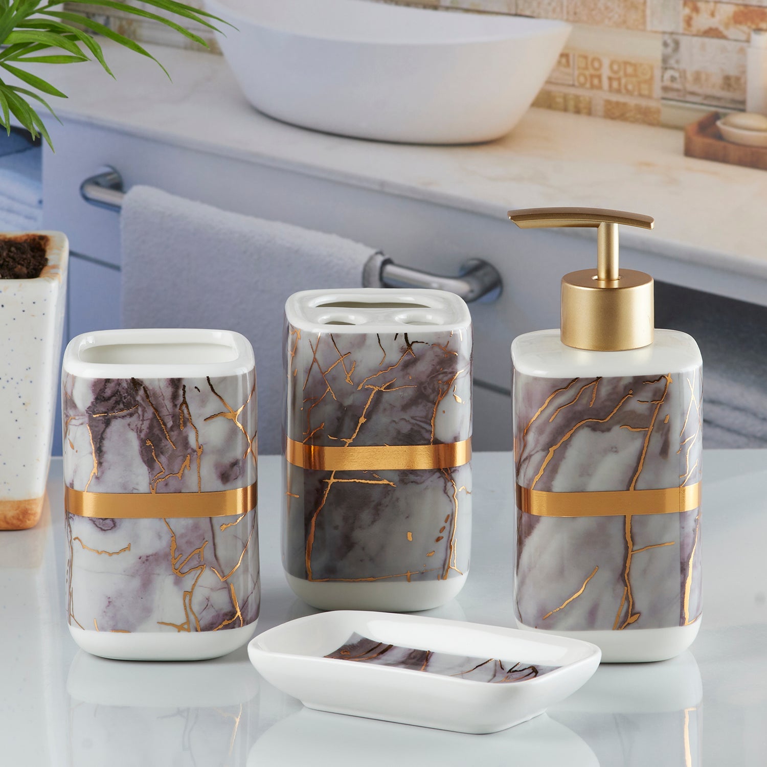 Ceramic Bathroom Set of 4 with Soap Dispenser (10165)