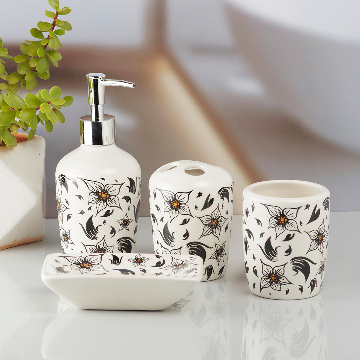 Ceramic Bathroom Set of 4 with Soap Dispenser (10164)