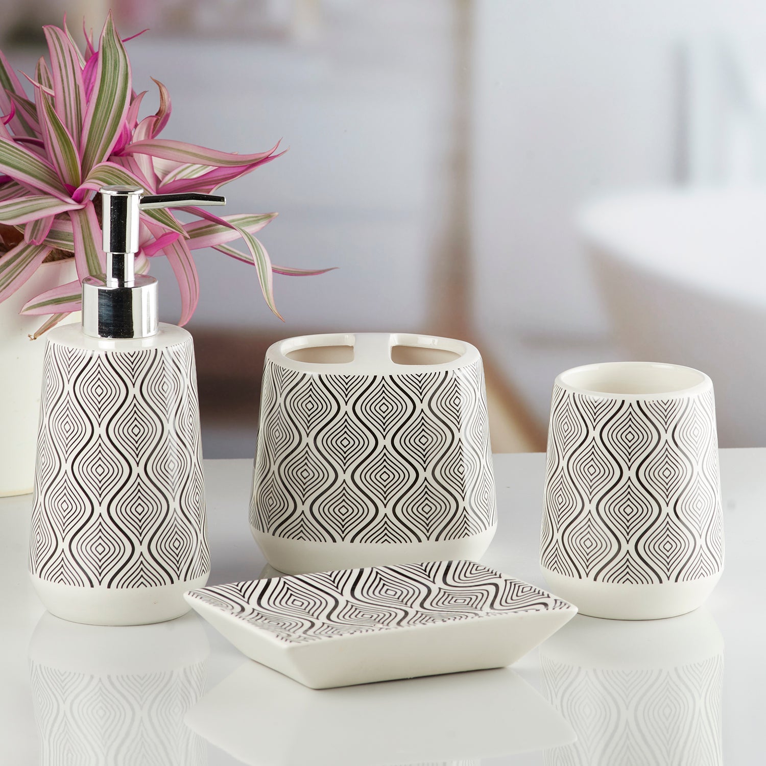 Ceramic Bathroom Set of 4 with Soap Dispenser (10228)