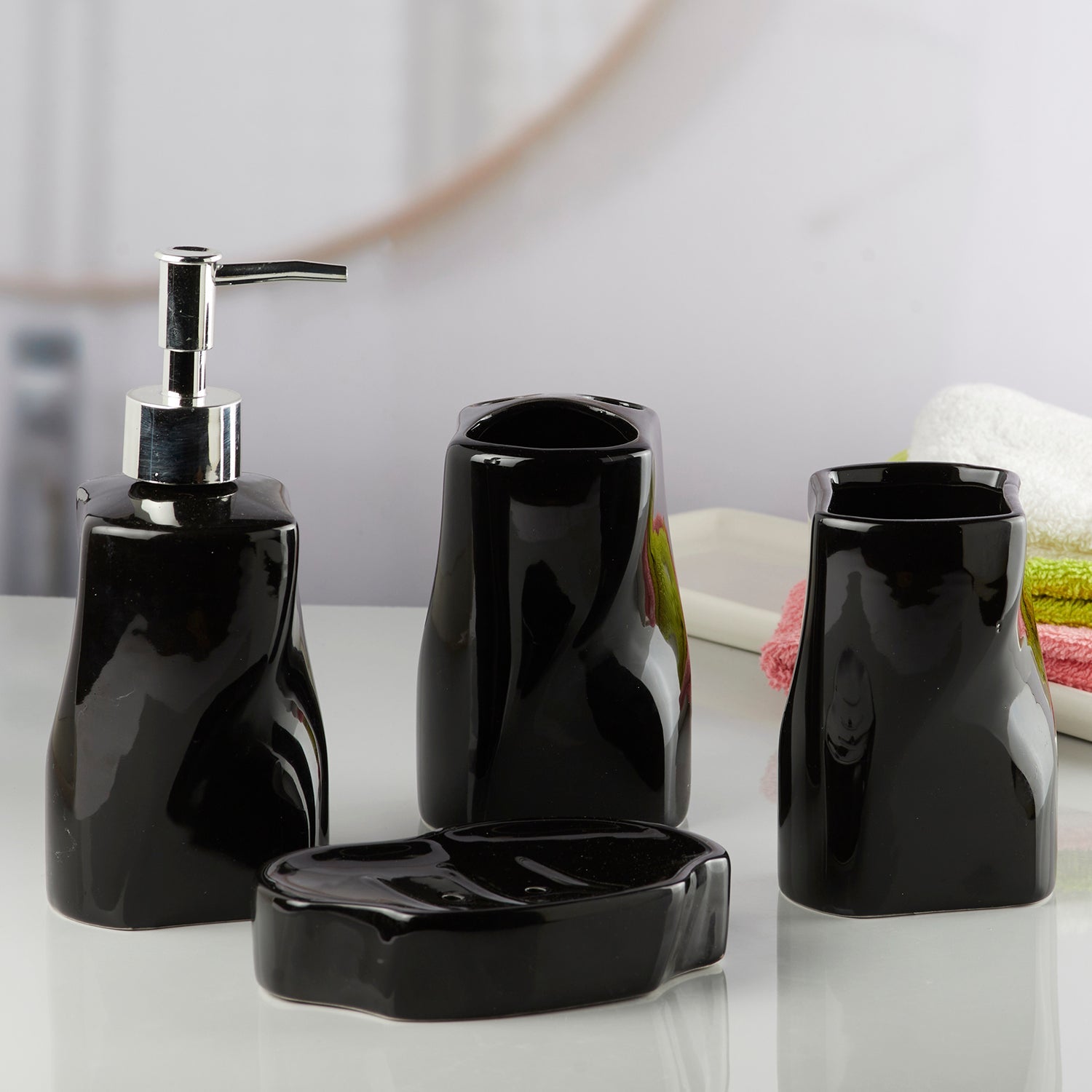 Ceramic Bathroom Set of 4 with Soap Dispenser (10235)